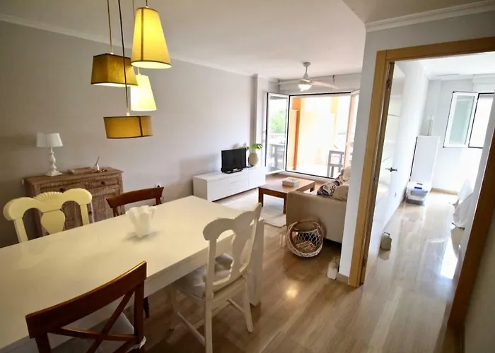 Estrella Del Mar 68 By Homeprive شقة